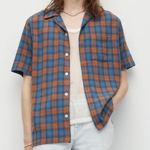 Squared blue and orange button down